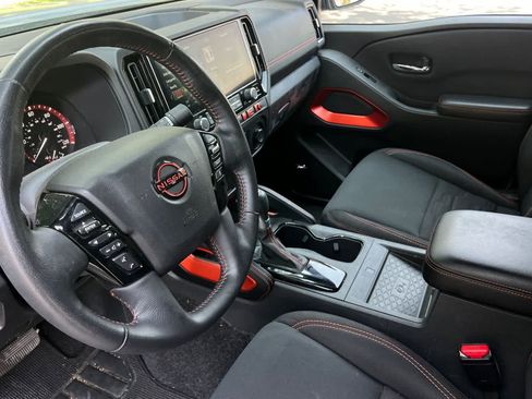 Used 2025 Nissan Frontier Pro-X w/ Pro Convenience Package RWD image 14