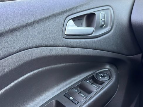Used 2018 Ford Escape SEL AWD/4WD image 24