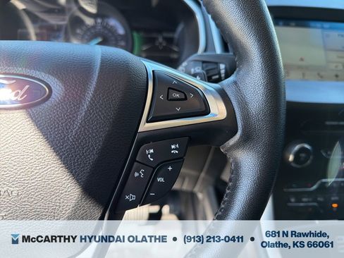 Used 2017 Ford Edge SEL w/ Equipment Group 201A FWD image 22