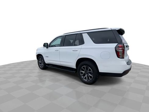 Used 2023 Chevrolet Tahoe Z71 w/ Luxury Package AWD/4WD image 8