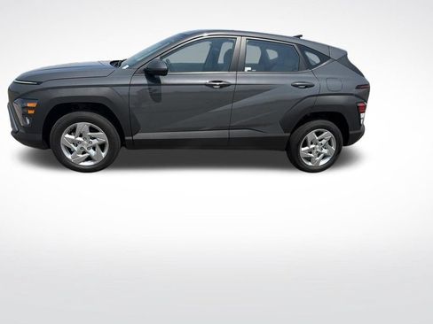 Used 2026 Hyundai Kona SE AWD/4WD image 2