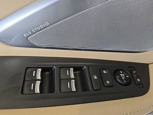 Used 2020 Acura RDX w/ Technology Package image 30