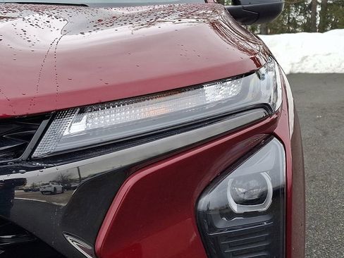 Certified 2024 Chevrolet Trax RS image 9