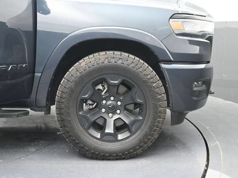 Used 2025 RAM 1500 Big Horn AWD/4WD image 41