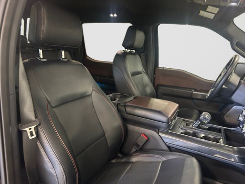 Used 2023 Ford F150 Lariat w/ Equipment Group 502A High AWD/4WD image 18