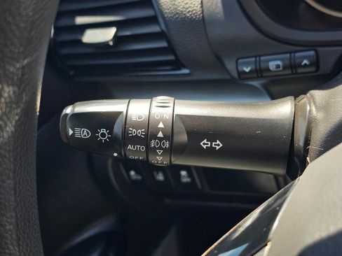Used 2023 Mitsubishi Eclipse Cross LE AWD/4WD image 40