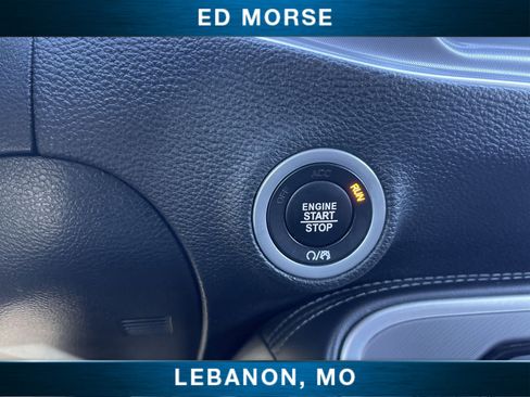 Used 2022 Dodge Challenger R/T w/ Blacktop Package image 16