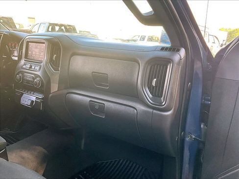 Used 2023 Chevrolet Silverado 1500 Custom AWD/4WD image 13
