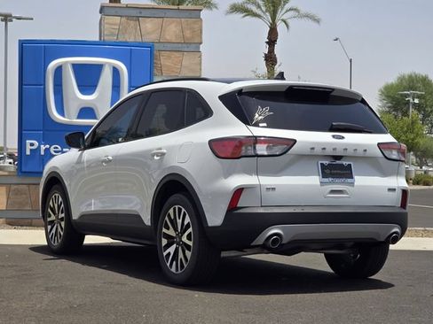 Used 2020 Ford Escape SE Sport AWD/4WD image 5