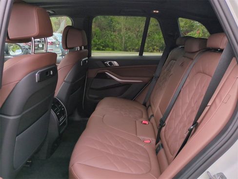 New 2026 BMW X5 xDrive40i image 12