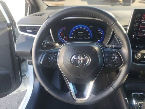 Used 2022 Toyota Corolla XSE image 23