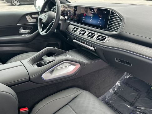 New 2026 Mercedes-Benz GLE 450 4MATIC Coupe image 16