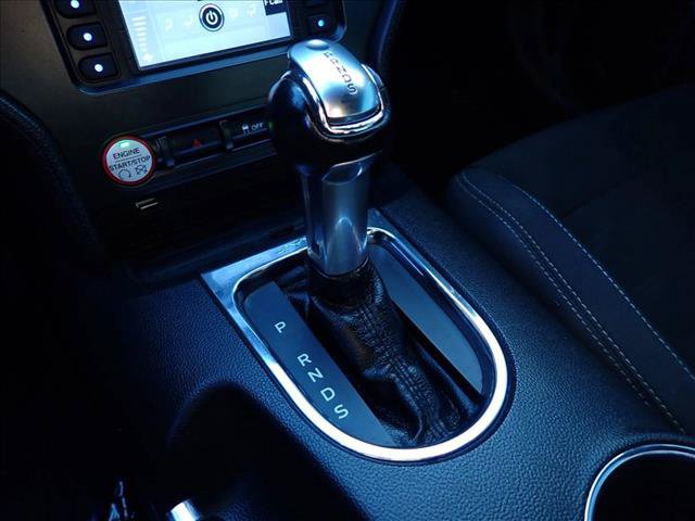 Used 2017 Ford Mustang Coupe RWD image 15