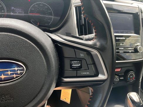 Used 2018 Subaru Crosstrek 2.0i Premium w/ Moonroof Package AWD/4WD image 18