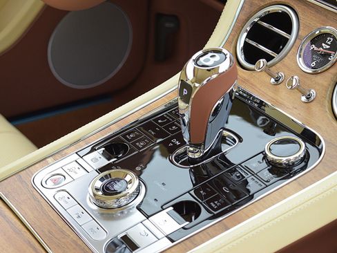 Used 2024 Bentley Continental GT V8 image 32