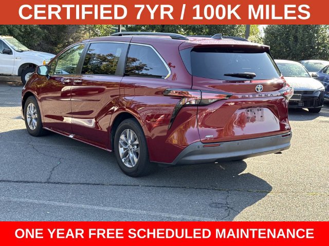 Used 2022 Toyota Sienna XLE AWD/4WD image 4