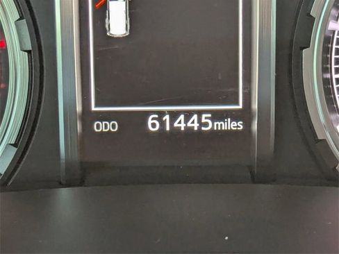 Used 2021 Toyota 4Runner Limited image 33