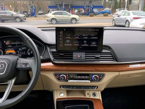 Certified 2023 Audi Q5 e Premium w/ Convenience Package image 7