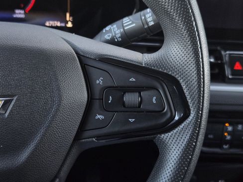 Used 2025 Chevrolet TrailBlazer LT image 19