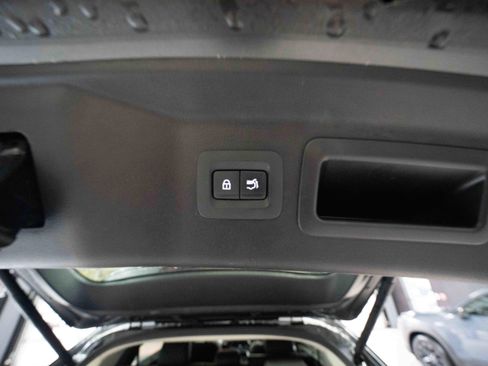 Used 2024 MAZDA CX-90 3.3 Turbo w/ Preferred Plus image 29