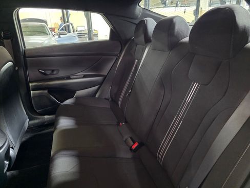 Certified 2025 Hyundai Elantra Sport FWD image 14