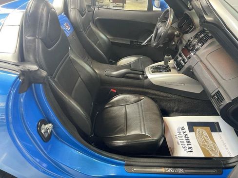 Used 2009 Saturn Sky Hydro Blue RWD image 43