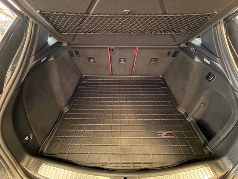 Used 2017 Porsche Macan S image 16