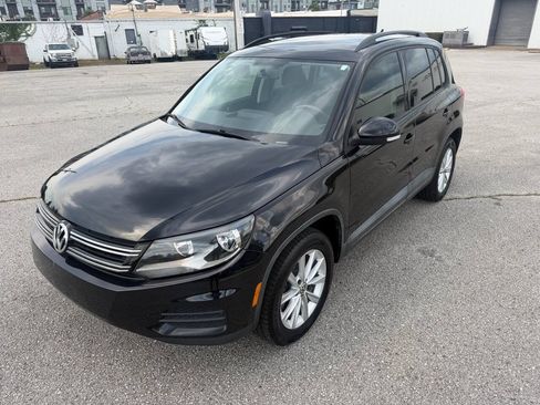 Used 2018 Volkswagen Tiguan Limited FWD image 2