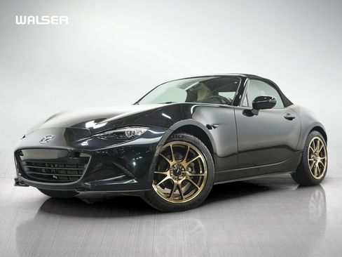 Used 2016 MAZDA MX-5 Miata Grand Touring RWD image 1
