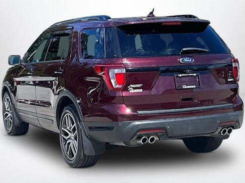 Used 2018 Ford Explorer Sport AWD/4WD image 4