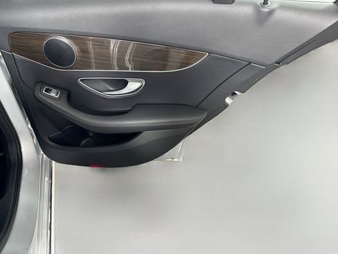 Used 2018 Mercedes-Benz C 300 Sedan w/ Premium Package image 28