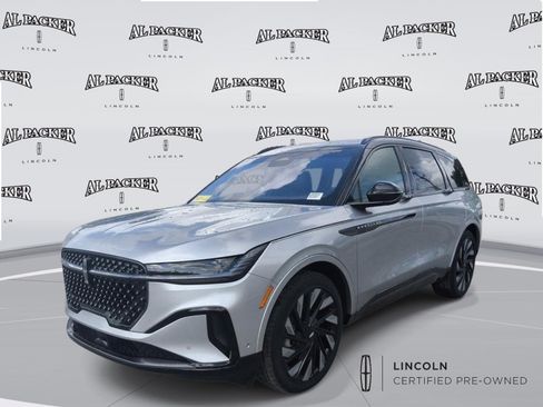 Certified 2024 Lincoln Nautilus Reserve w/ Jet Appearance Package (87T) AWD/4WD image 1