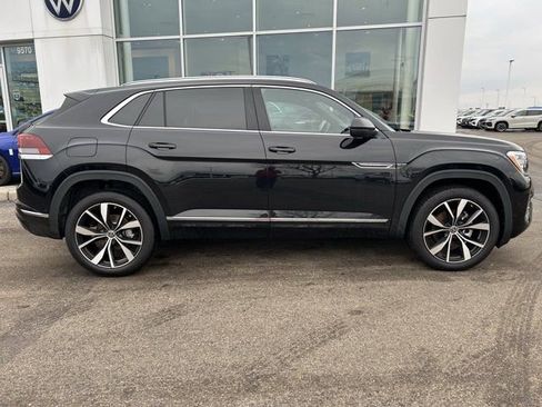 New 2026 Volkswagen Atlas Cross Sport SEL Premium R-Line AWD/4WD image 8