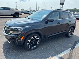 Used 2024 Kia Seltos SX w/ SX Sunroof Package AWD/4WD 360° Tour
