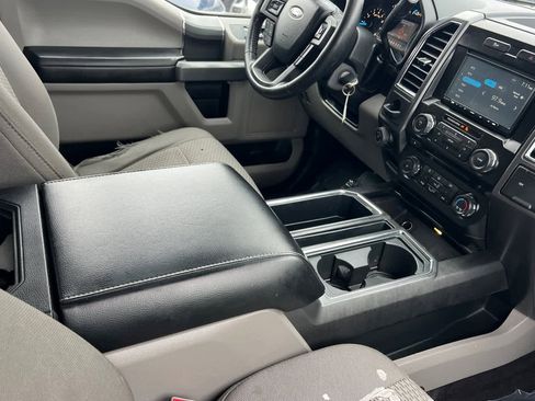 Used 2016 Ford F150 XLT w/ Equipment Group 302A Luxury image 18