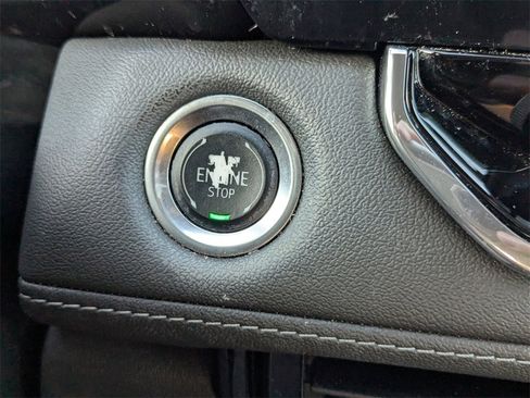 Certified 2024 Chevrolet Colorado LT w/ LT Convenience Package image 24