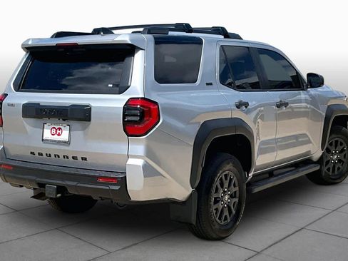 Used 2026 Toyota 4Runner SR5 AWD/4WD image 13