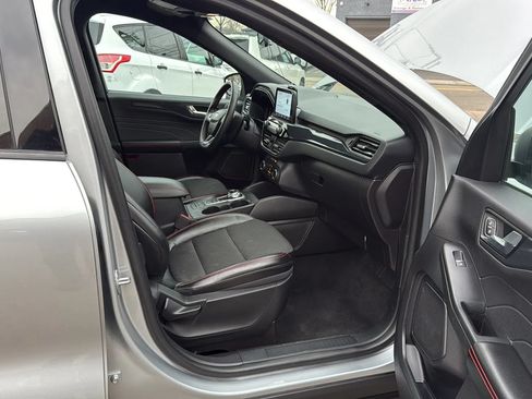 Used 2023 Ford Escape ST-Line FWD image 25