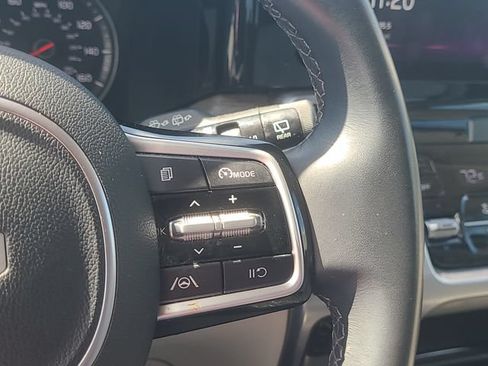 Used 2023 Kia Sorento S AWD/4WD image 18