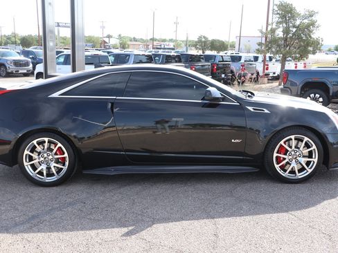 Used 2014 Cadillac CTS V RWD image 8