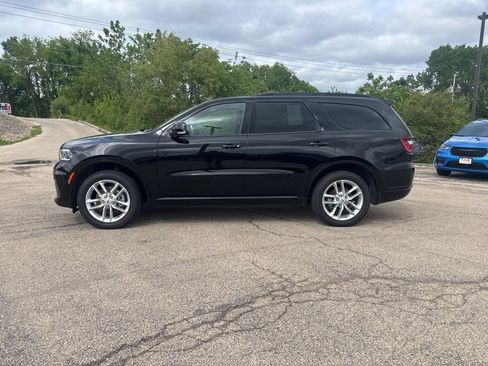 Used 2025 Dodge Durango GT AWD/4WD image 2