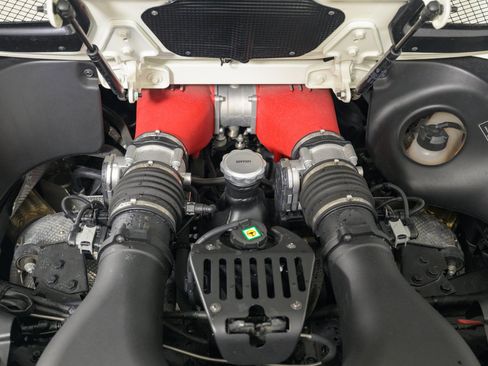 Used 2015 Ferrari 458 Spider RWD image 77