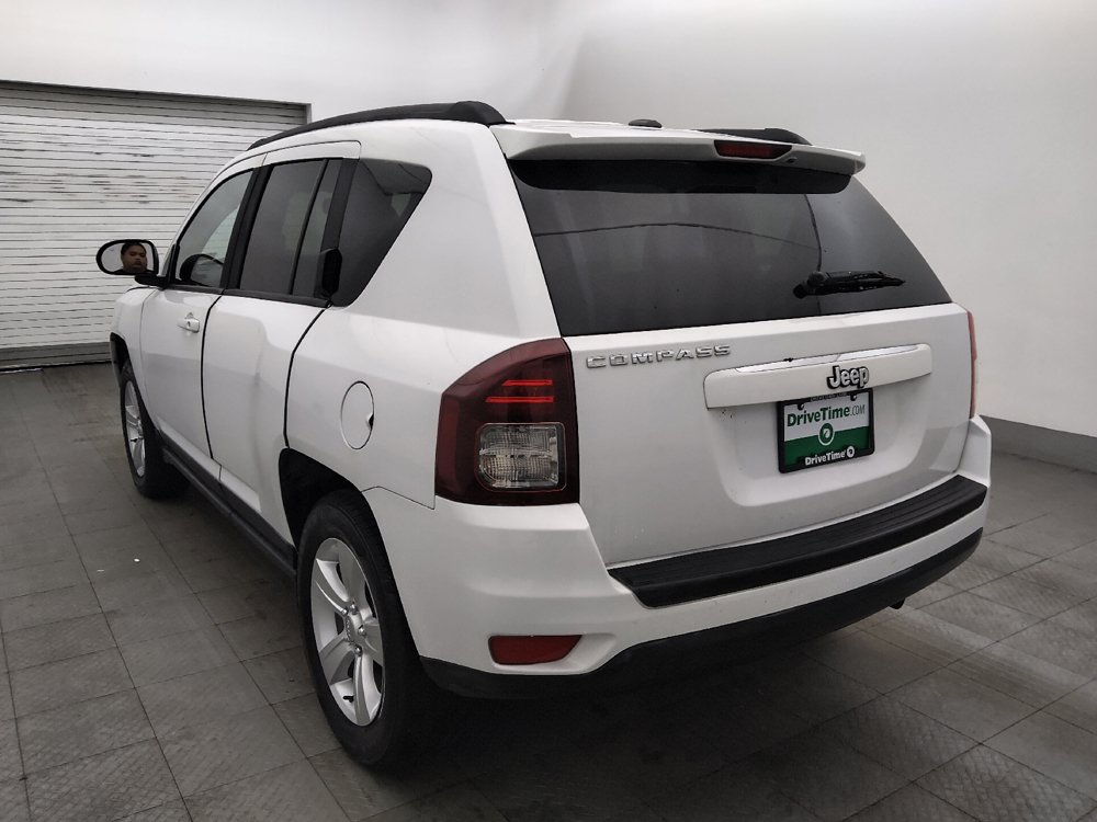 Used 2016 Jeep Compass Sport w/ Power Value Group FWD image 5