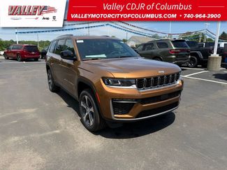 New 2026 Jeep Grand Cherokee L Limited AWD/4WD video 1