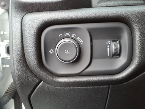 Used 2022 RAM 2500 Big Horn image 40