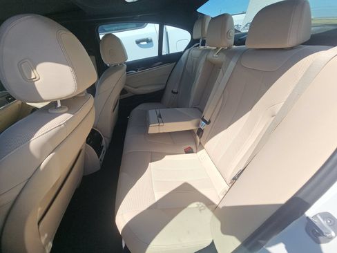 Used 2021 BMW 530i RWD image 4