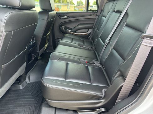 Used 2017 Chevrolet Tahoe LT w/ Luxury Package AWD/4WD image 19