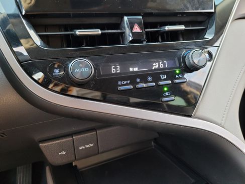 Certified 2023 Toyota Camry LE image 26