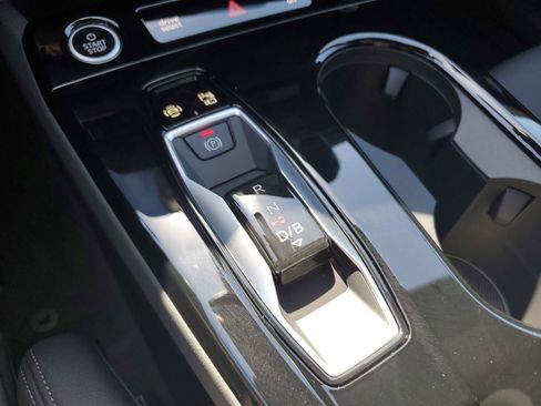 New 2027 Audi A6 e-tron Premium Plus AWD/4WD image 26