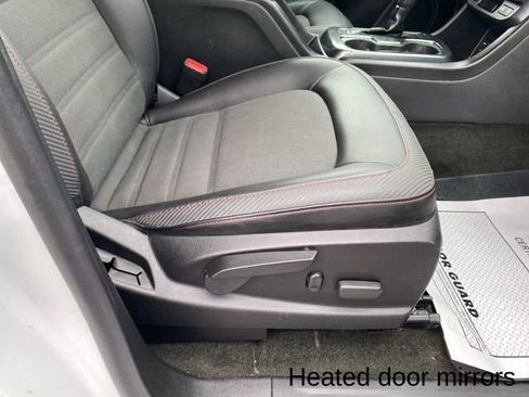 Used 2018 GMC Canyon All Terrain image 29